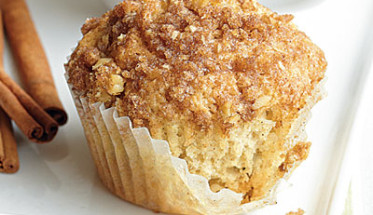 Cinnamon Raisin Muffins with Streusel Topping