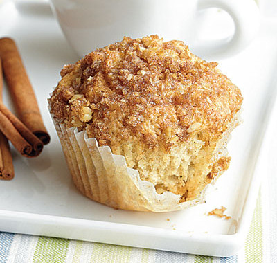 Cinnamon Raisin Muffins with Streusel Topping