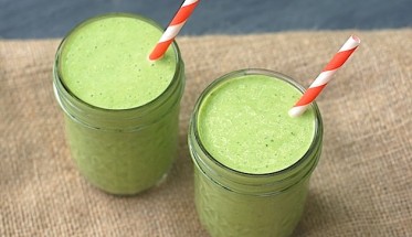 Tropical Green Smoothie