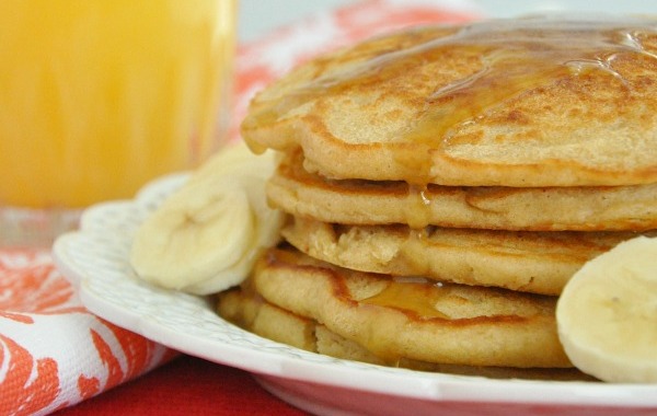 Whole Wheat Banana Pancakes